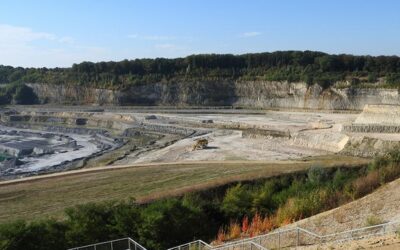 Persbericht: Feestelijk moment voor ‘Het Maastrichtien’ – Zilveren Spijker in de ENCI-groeve